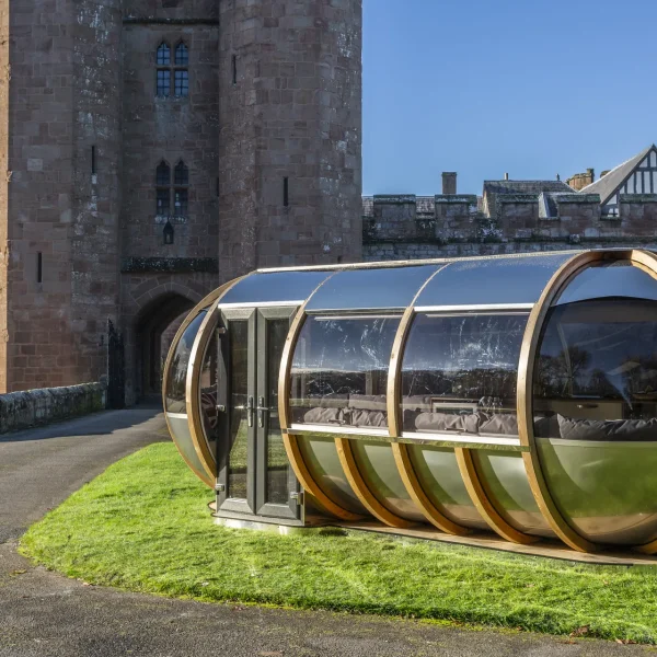 Bar Oval Pod