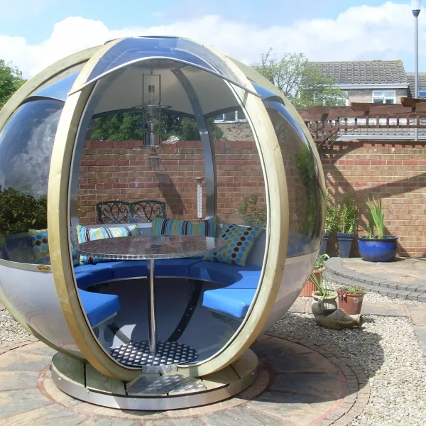 The Rotating Seater