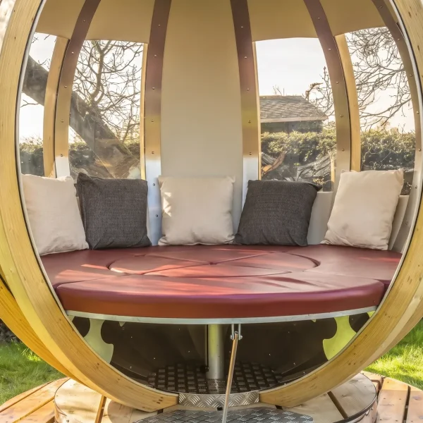 The Rotating Lounger