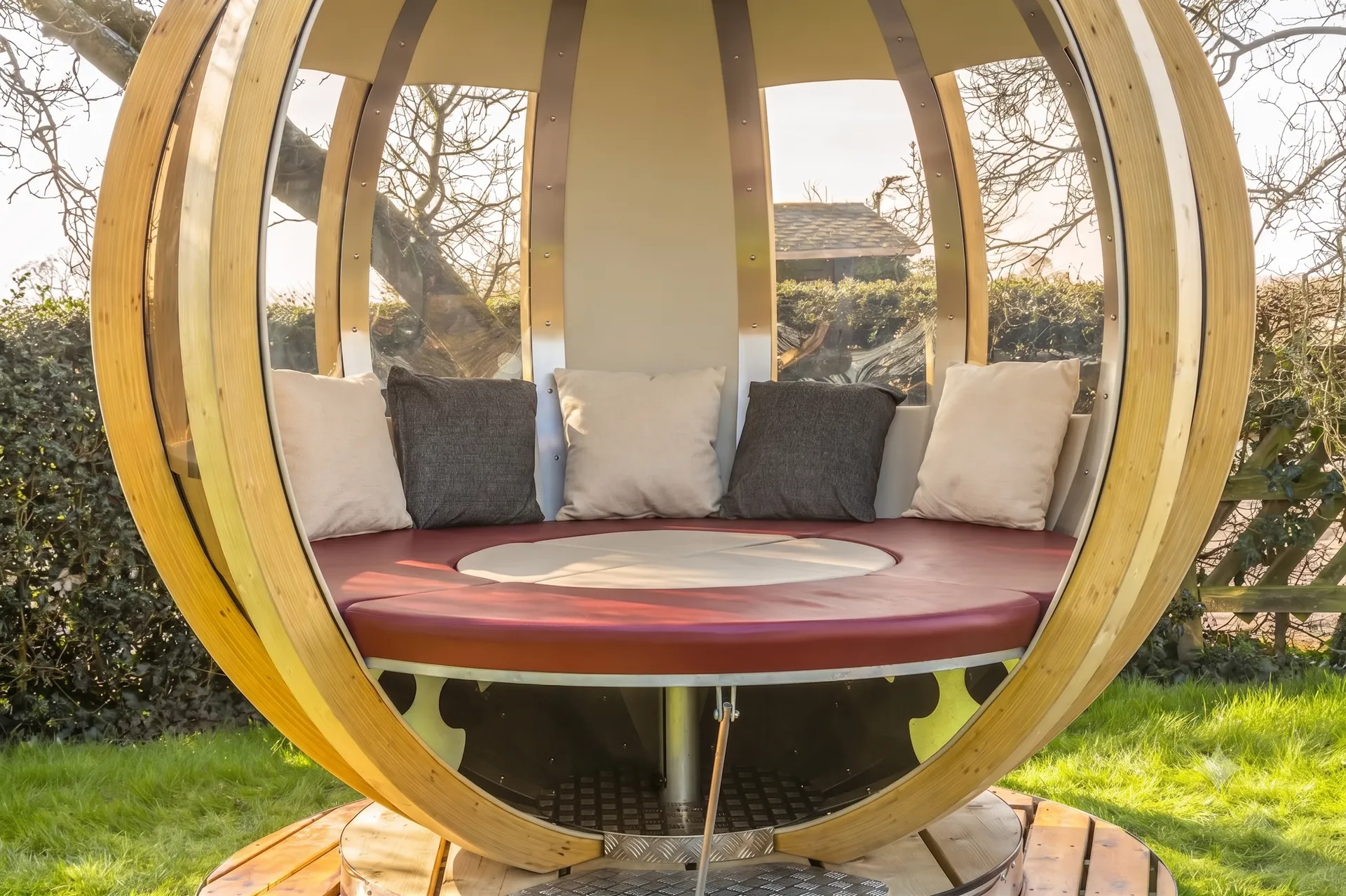 The Rotating Lounger