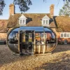 Off-Set Oval Pod